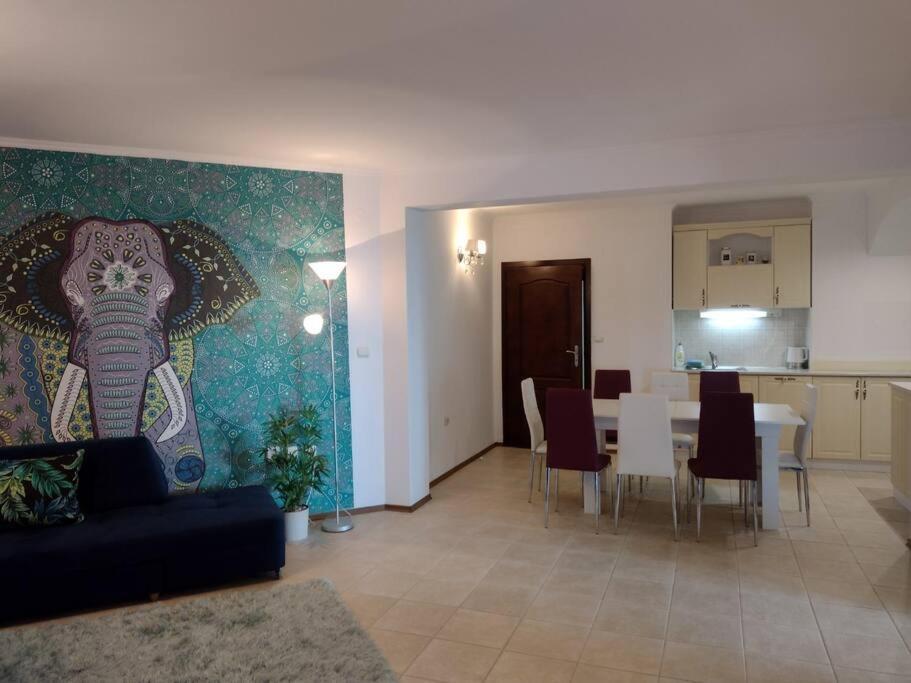Luxury Seaview 2-Bedroom Apartments Blue Elephant บัลชิค ภายนอก รูปภาพ